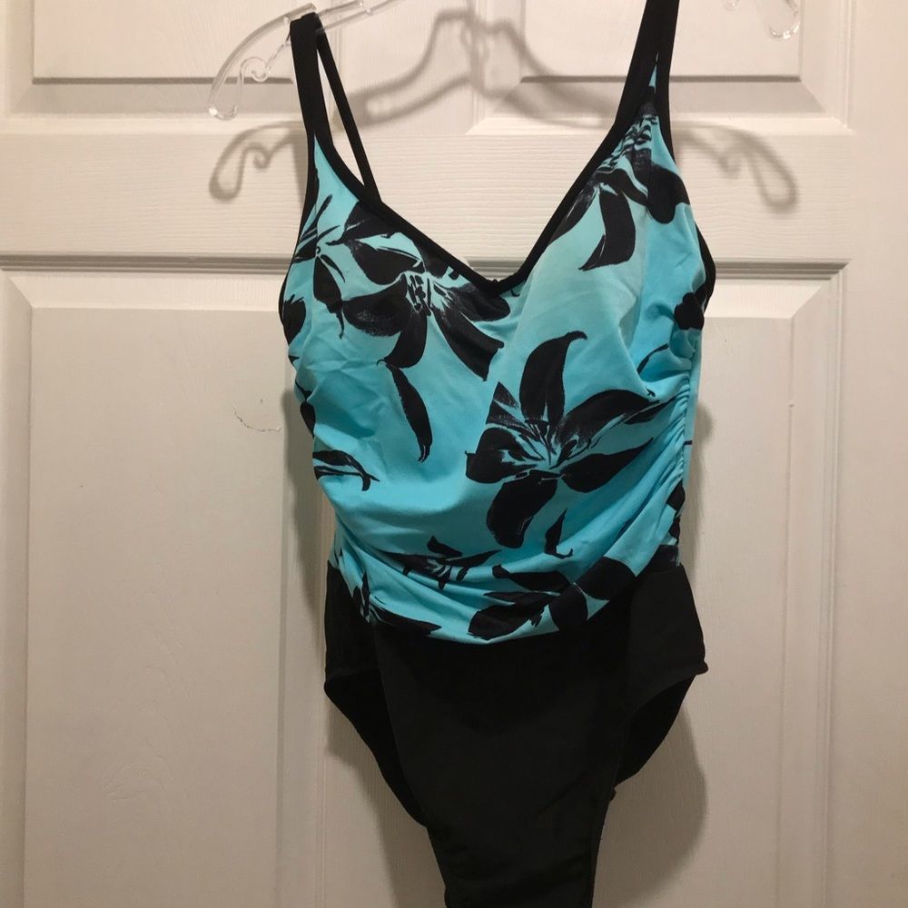 Women’s Tropical Escape one piece swimsuit in size 10, in  aqua blue and black